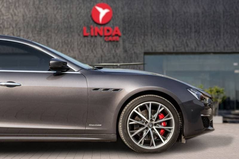 2020 Maserati Ghibli GRANLUSSO thumbnail 8