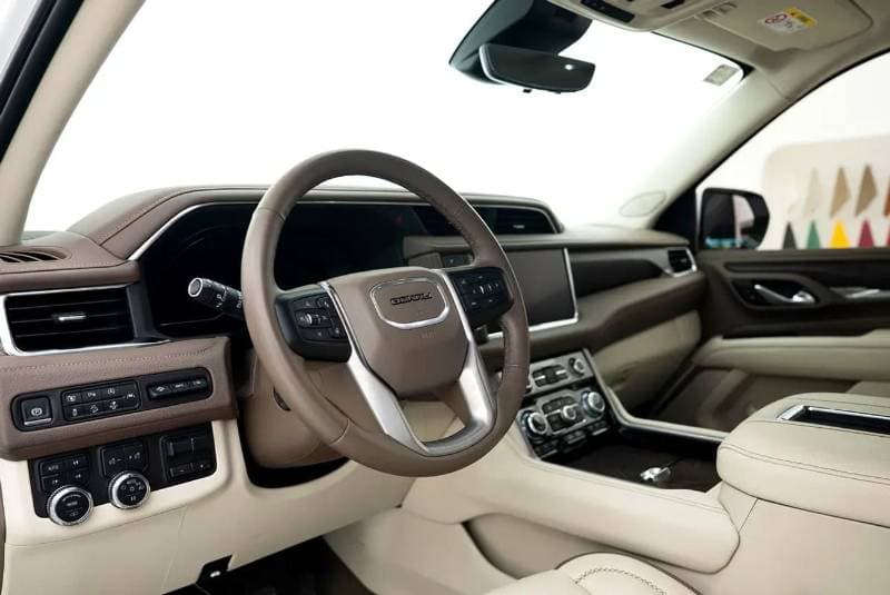 2024 GMC Yukon DENALI thumbnail 7
