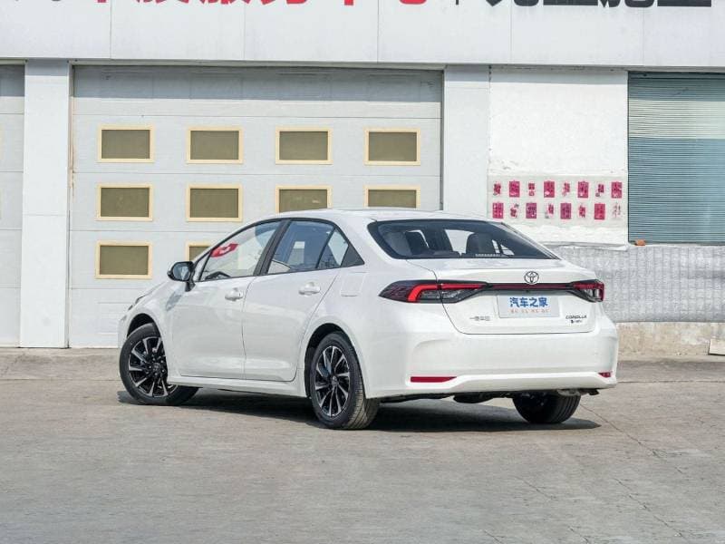 2026 Toyota Corolla COROLLA 1.8 HYBRID thumbnail 5