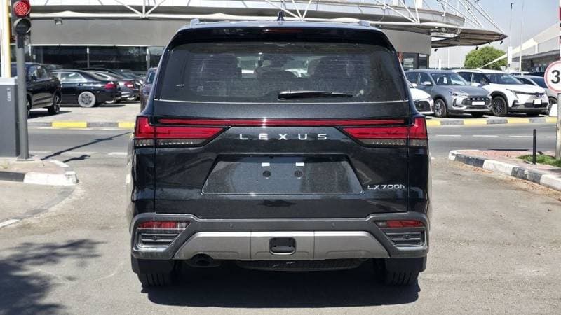 2026 Lexus LX700h SIGNATURE thumbnail 7
