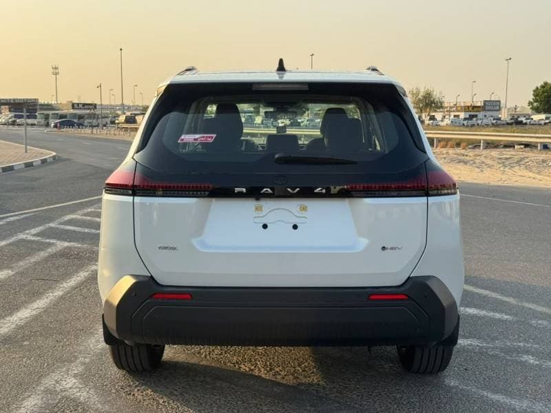 2026 Toyota RAV4 XLE HEV thumbnail 5