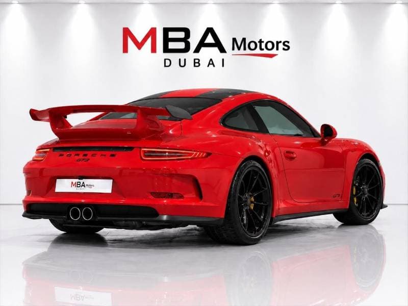 2015 Porsche 911 GT3 thumbnail 5