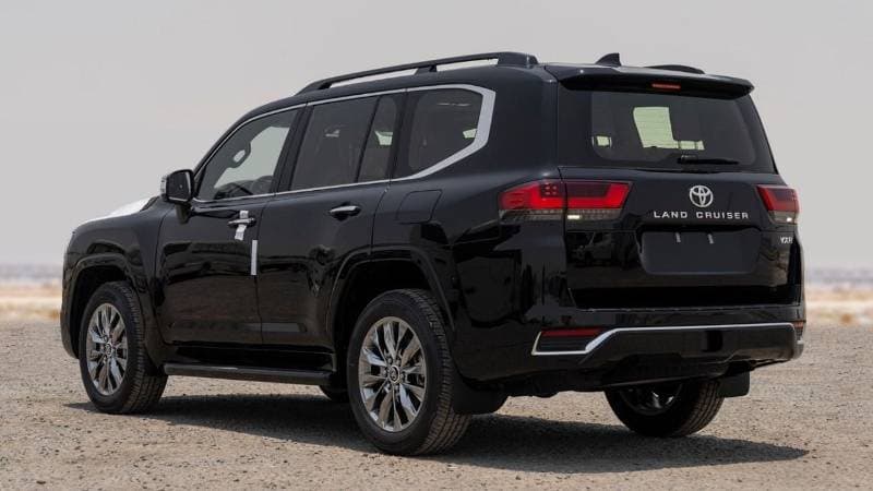 2026 Toyota Land Cruiser VXR thumbnail 5