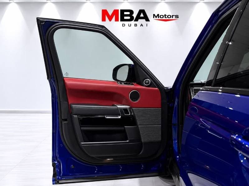 2022 Land Rover Range Rover Sport SVR thumbnail 7