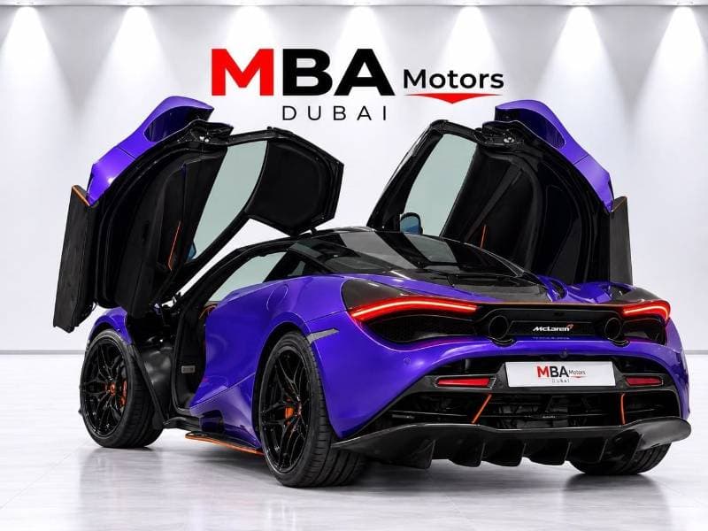 2020 McLaren 720S thumbnail 5