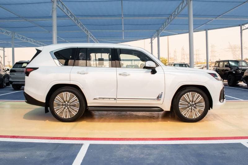 2026 Lexus LX700h SIGNATURE thumbnail 5