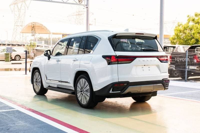 2026 Lexus LX700h SIGNATURE thumbnail 8