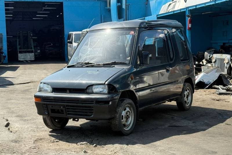 1992 Mitsubishi Minica Toppo thumbnail 2