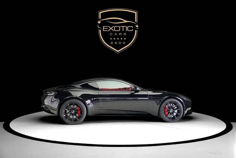 2021 Aston Martin DB11 AMR thumbnail 4