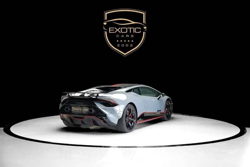 2023 Lamborghini Huracan TECNICA thumbnail 3