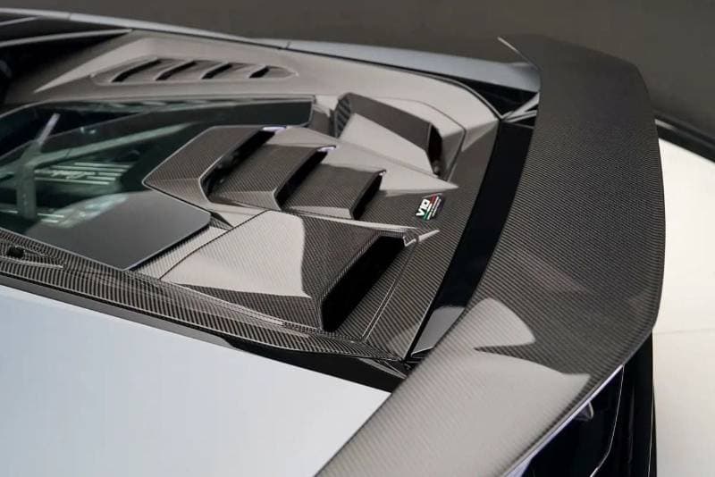 2023 Lamborghini Huracan TECNICA thumbnail 6