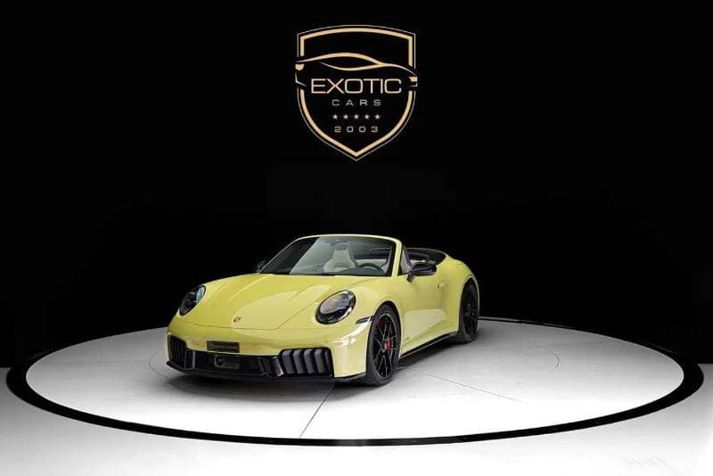 2025 Porsche 911 CARRERA GTS