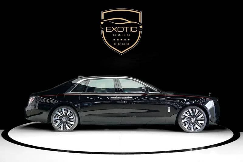 2026 Rolls Royce Ghost BLACK BADGE thumbnail 4