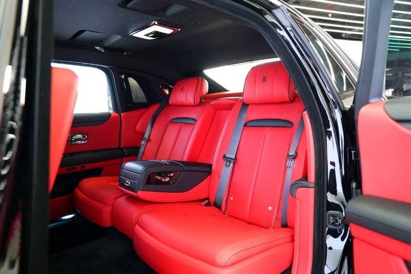 2026 Rolls Royce Ghost BLACK BADGE thumbnail 8