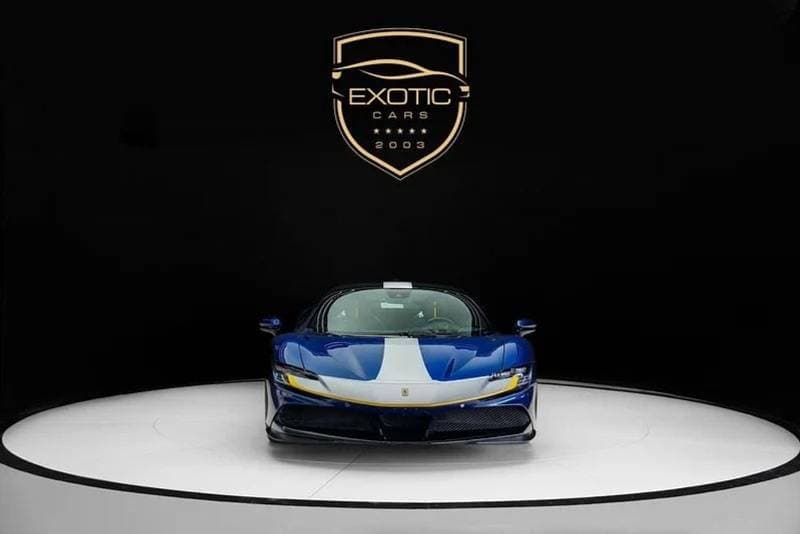 2022 Ferrari SF90 STRADALE thumbnail 5