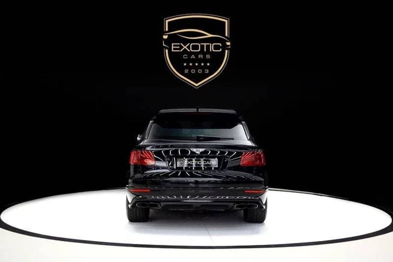 2018 Bentley Bentayga SIGNATURE thumbnail 2