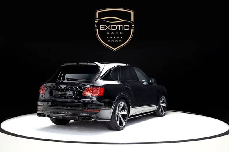 2018 Bentley Bentayga SIGNATURE thumbnail 3