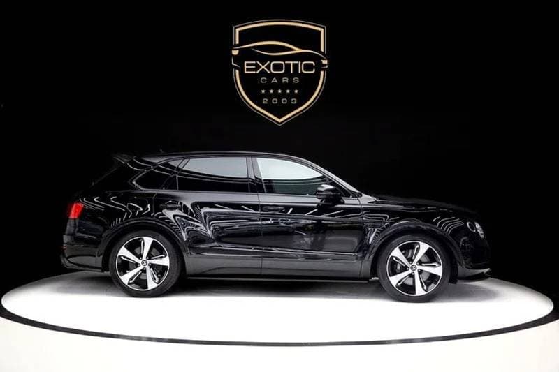 2018 Bentley Bentayga SIGNATURE thumbnail 4
