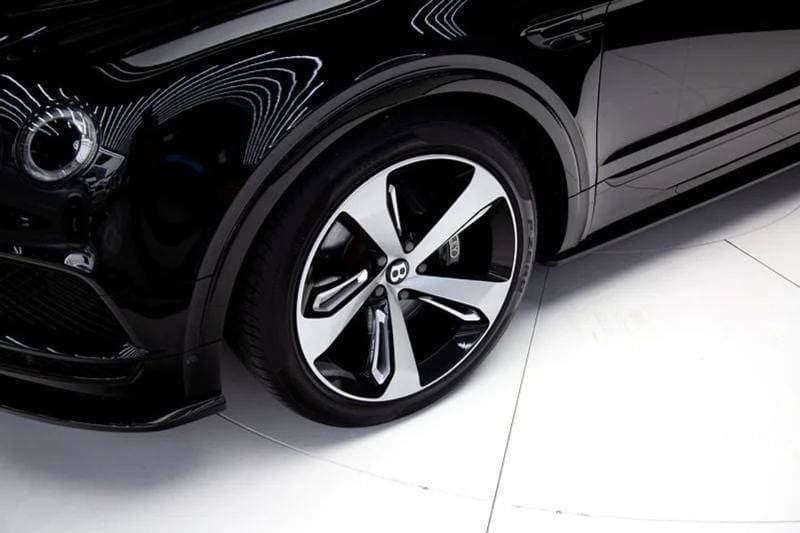 2018 Bentley Bentayga SIGNATURE thumbnail 6