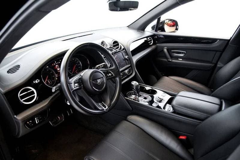 2018 Bentley Bentayga SIGNATURE thumbnail 7