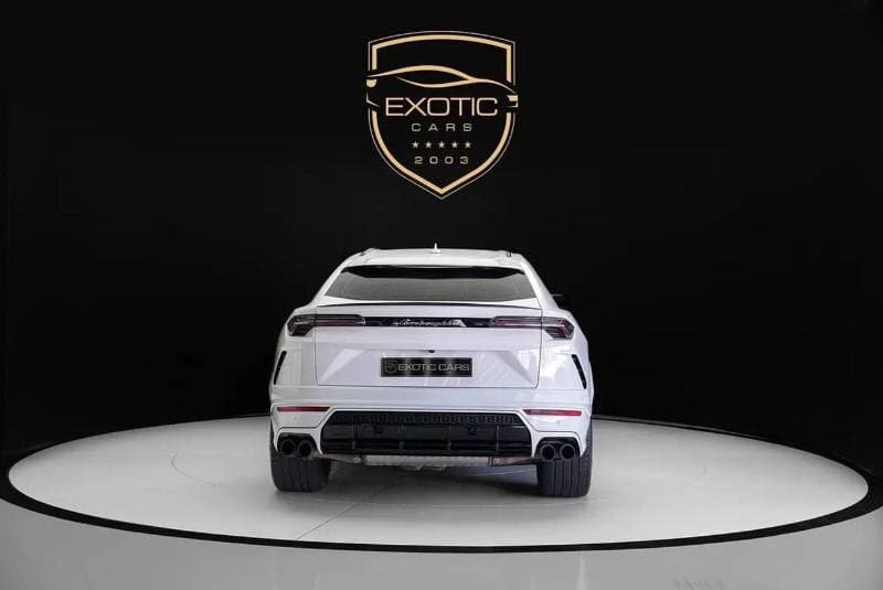 2020 Lamborghini Urus STANDARD thumbnail 2