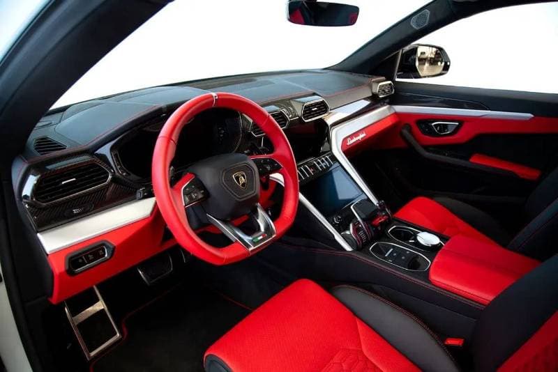 2020 Lamborghini Urus STANDARD thumbnail 7