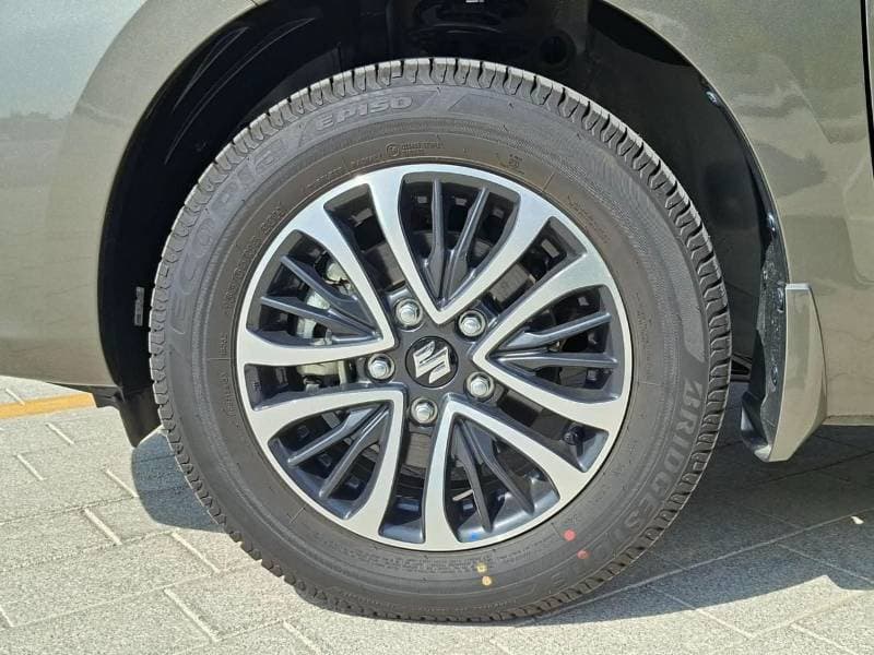 2026 Suzuki Ertiga GLX thumbnail 7