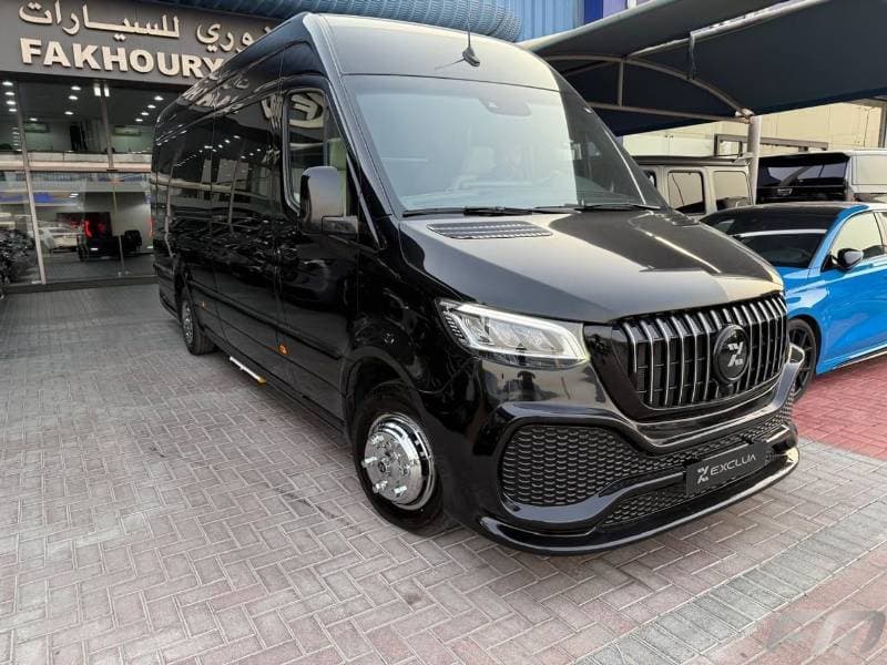2025 Mercedes Benz Sprinter thumbnail 2
