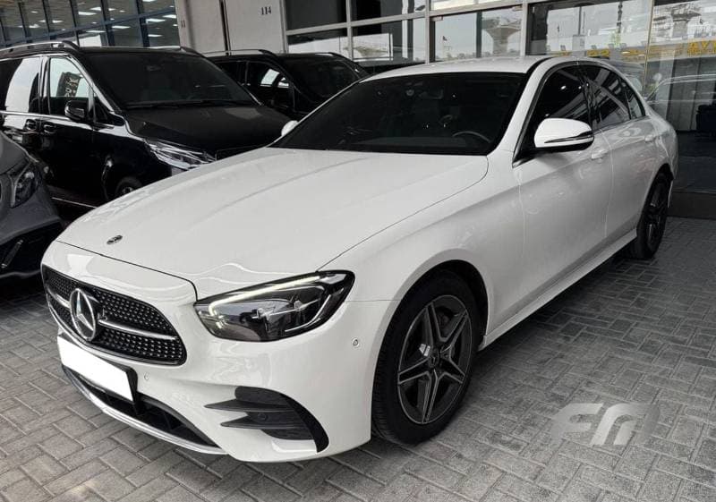 2022 Mercedes Benz E300 PREMIUM PLUS thumbnail 3