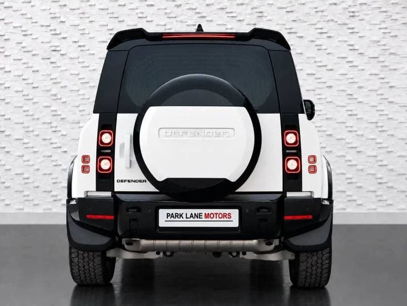 2024 Land Rover Defender 90 X DYNAMIC SE P400 thumbnail 4