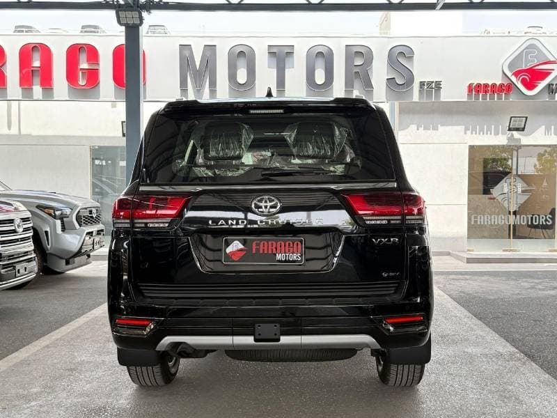 2026 Toyota Land Cruiser VXR thumbnail 5