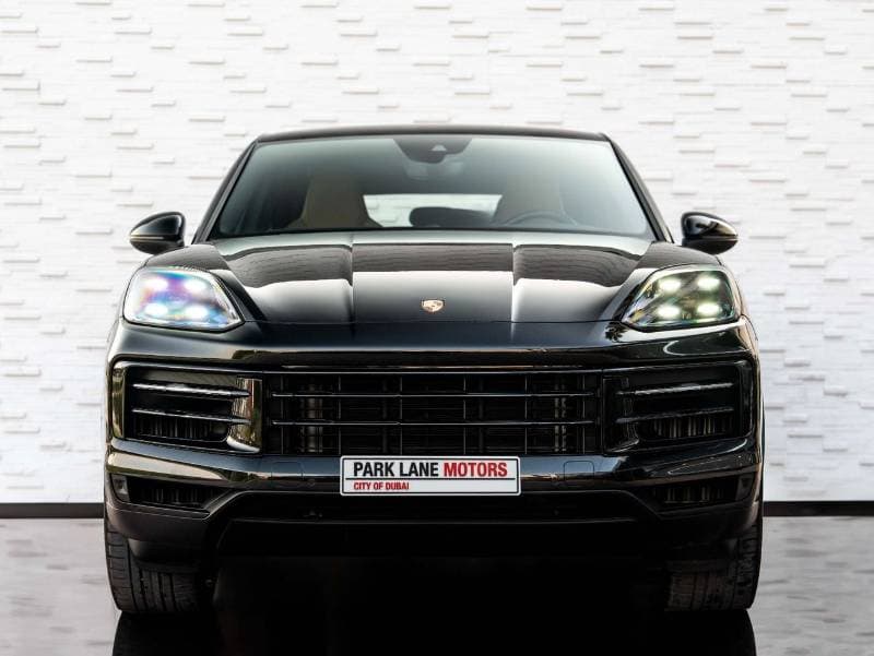 2024 Porsche Cayenne STANDARD thumbnail 2