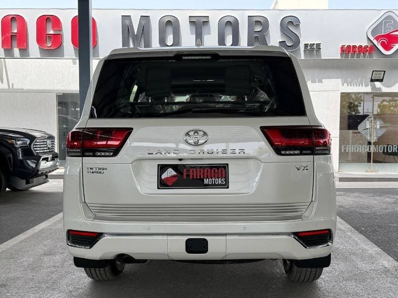 2026 Toyota Land Cruiser thumbnail 5