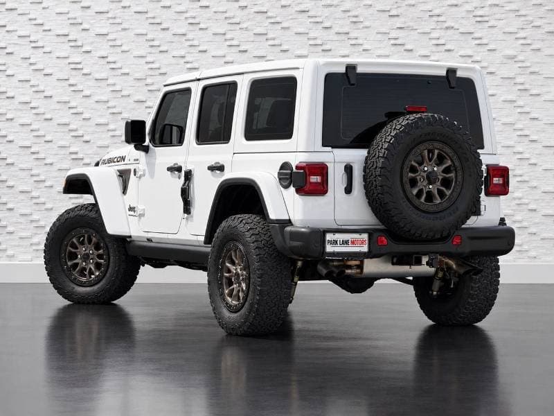 2023 Jeep Wrangler thumbnail 3