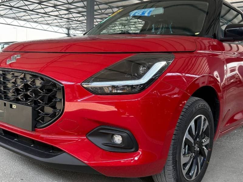 2026 Suzuki Swift thumbnail 8