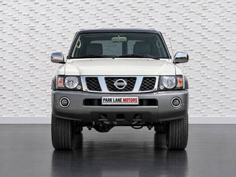 2021 Nissan Patrol SUPER SAFARI thumbnail 2