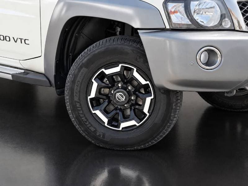 2021 Nissan Patrol SUPER SAFARI thumbnail 5