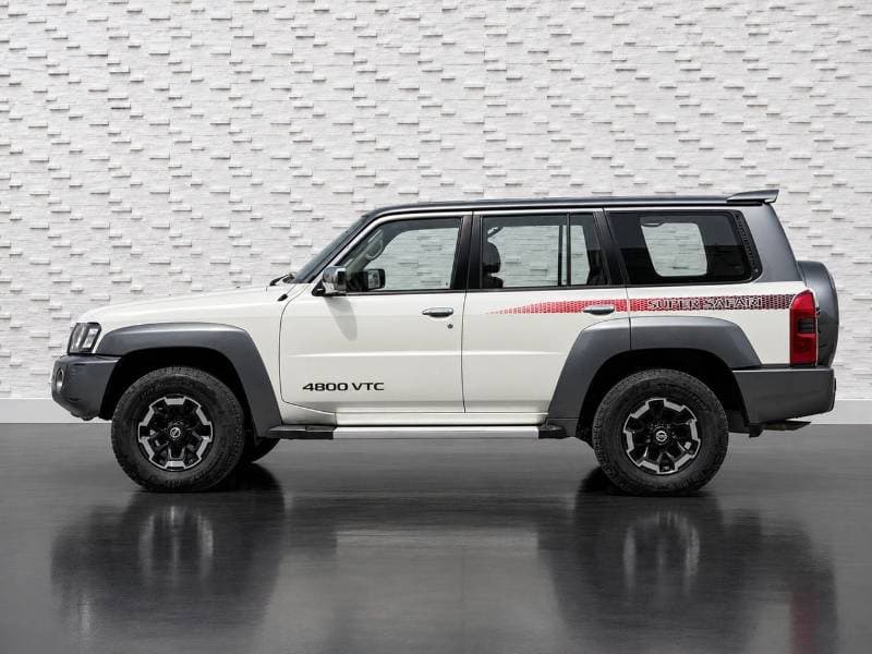 2021 Nissan Patrol SUPER SAFARI thumbnail 6