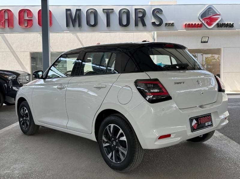 2026 Suzuki Swift thumbnail 4
