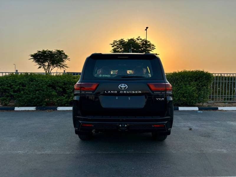 2026 Toyota Land Cruiser VXR thumbnail 7