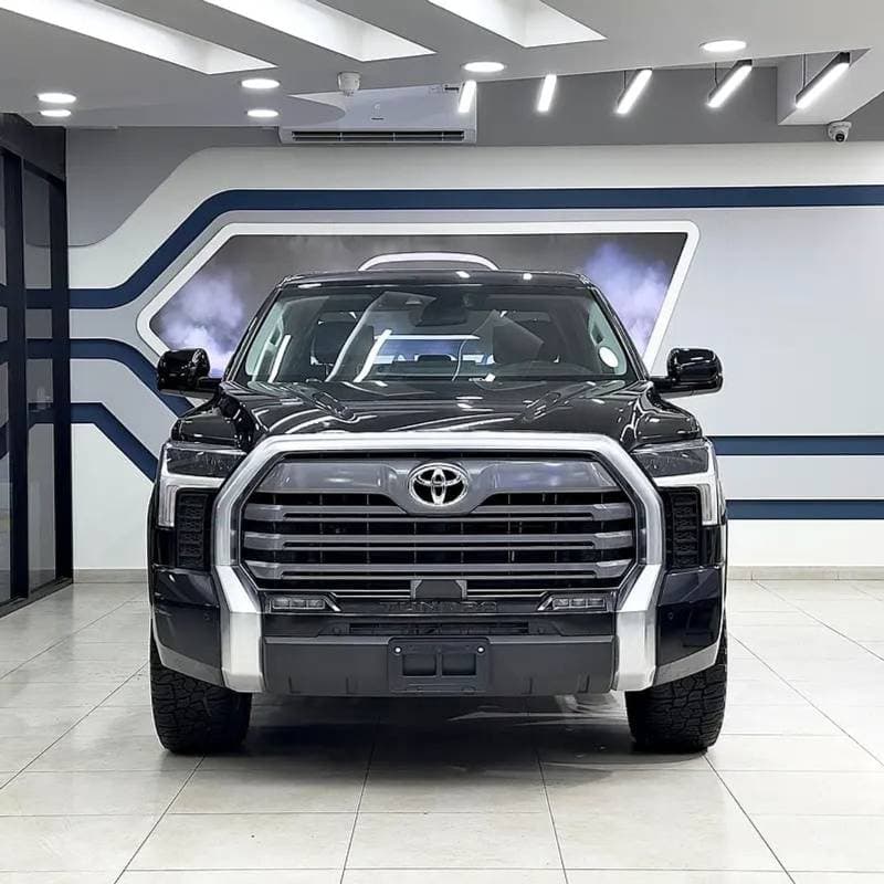 2023 Toyota Tundra thumbnail 2