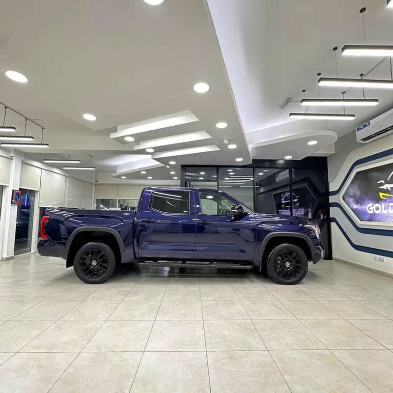 2024 Toyota Tundra thumbnail 4