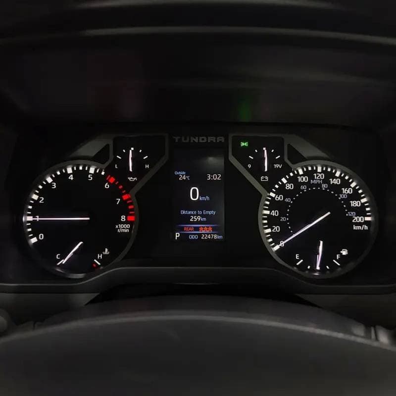 2023 Toyota Tundra thumbnail 6