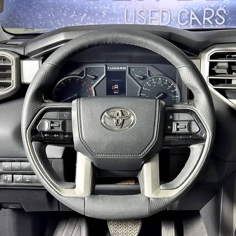 2023 Toyota Tundra thumbnail 7