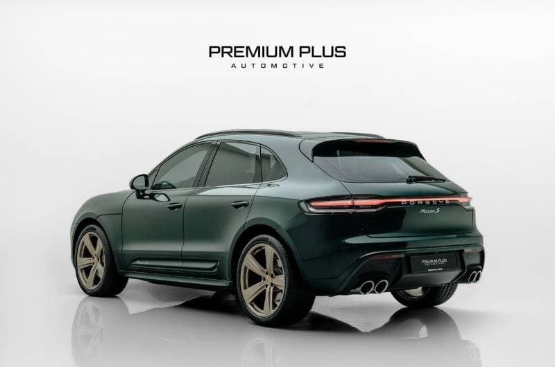 2025 Porsche Macan S thumbnail 8