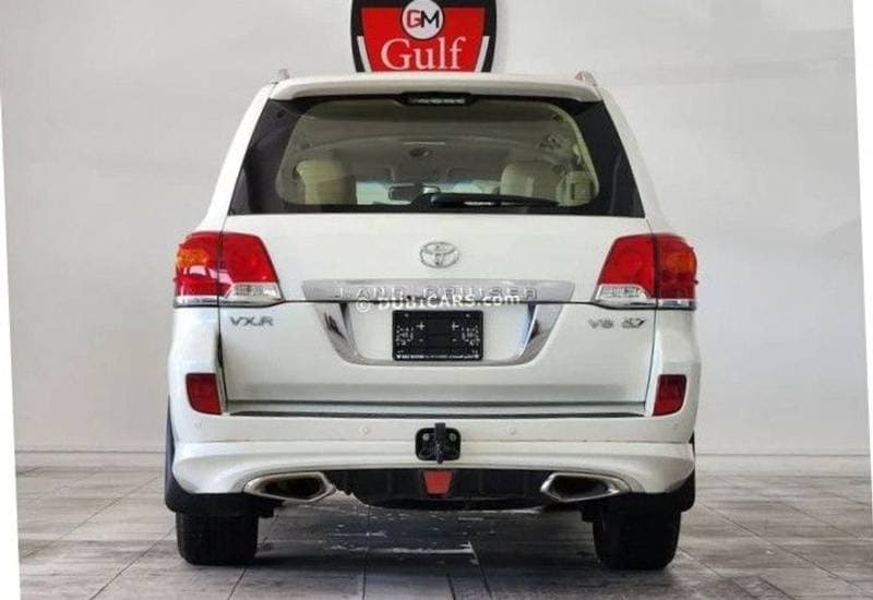 2013 Toyota Land Cruiser VXR thumbnail 5