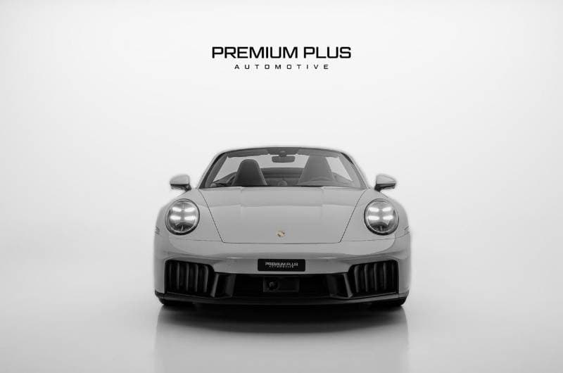 2025 Porsche 911 CARRERA GTS thumbnail 3