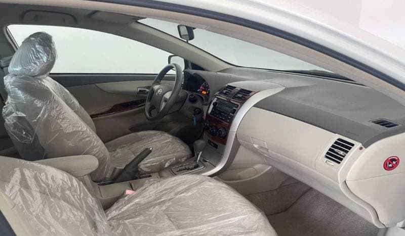 2008 Toyota Corolla XLI thumbnail 7