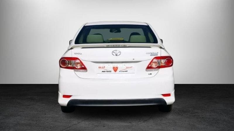 2013 Toyota Corolla XLI thumbnail 5