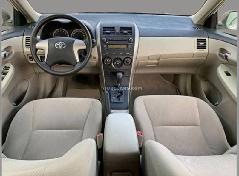 2013 Toyota Corolla XLI thumbnail 8